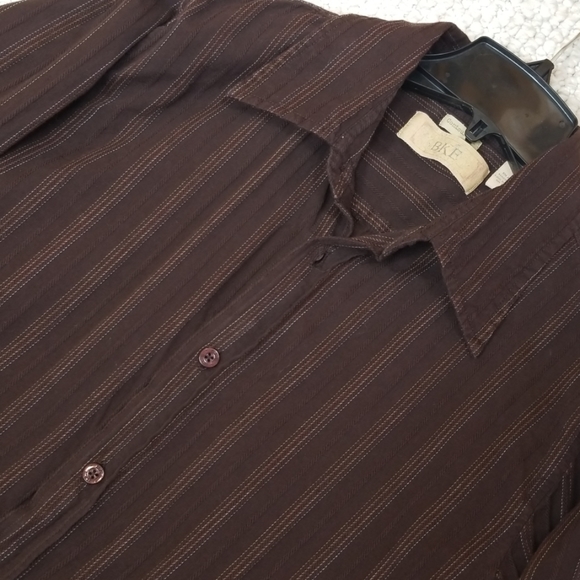 BKE Brown Large Button Down Shirt - Picture 3 of 3